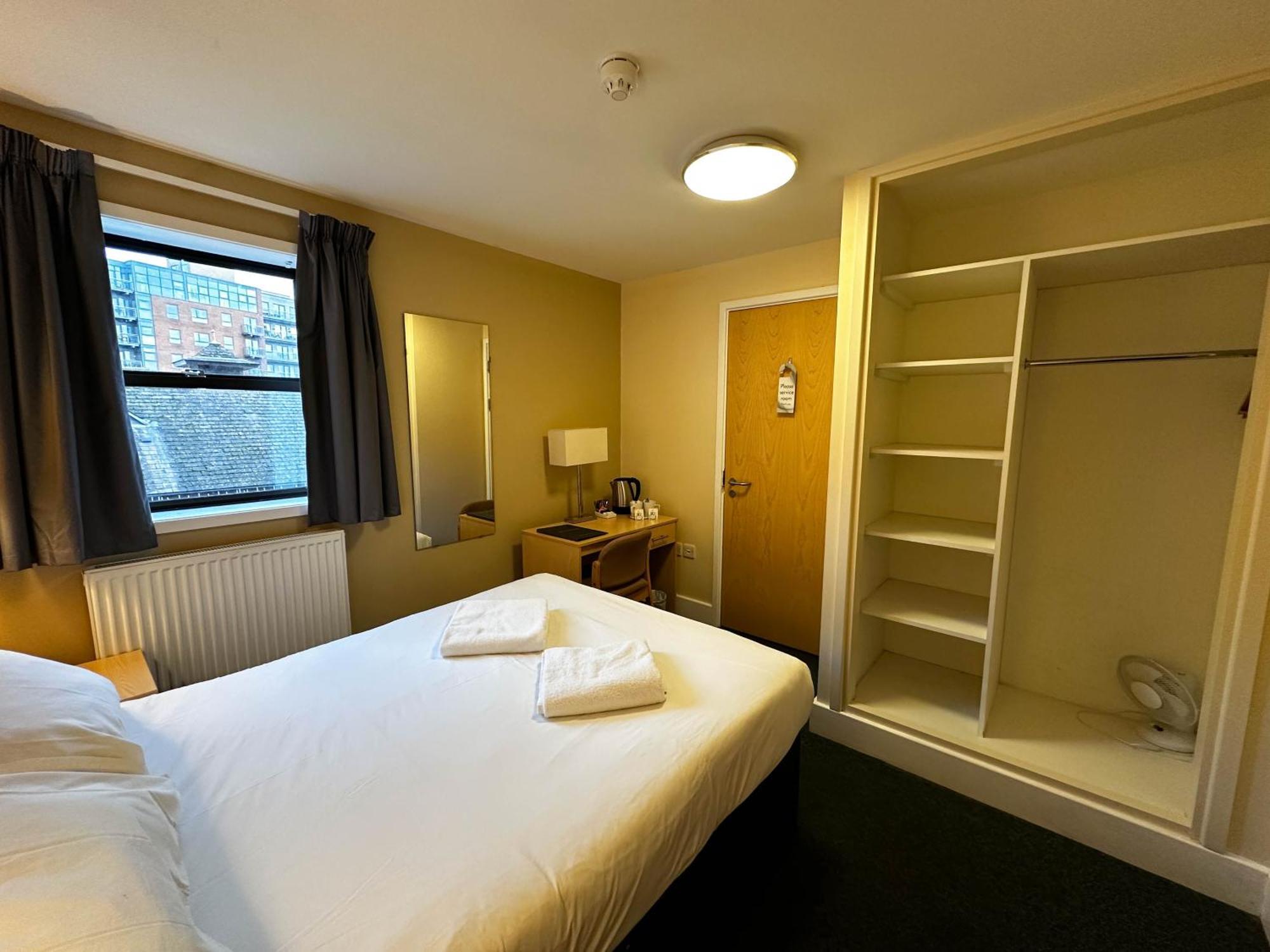 Hotel Wilson Carlile Centre